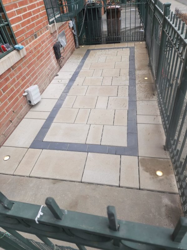 c9c9a371-4c65-4e02-a3ea-0fd1134d8760